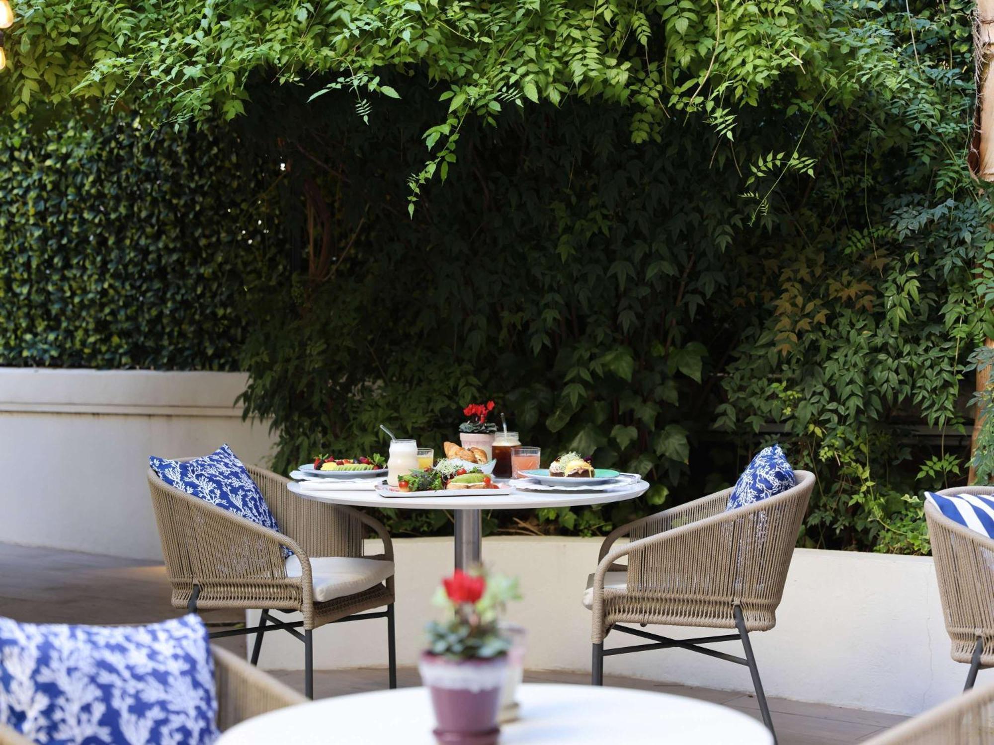 Hotel Croisette Mgallery 4*